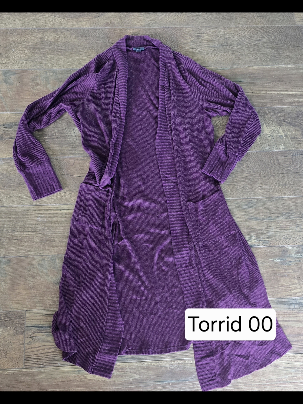 7 Sweaters LOT. Torrid(5) & Bloomchic(2) - Picture 4 of 8